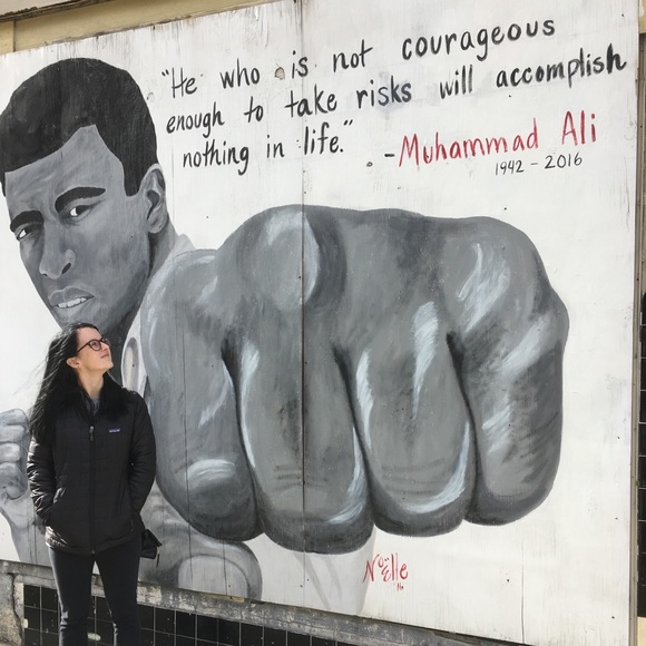 Meet your Posher, Alicia - Picture 1 of 1